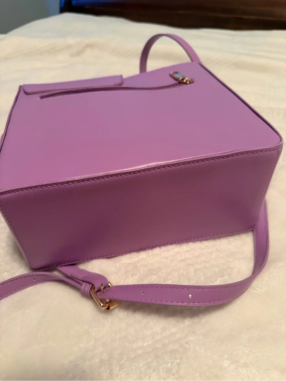 Lilac Crossbody Bag with Integrated Cup Holder - Unbranded
